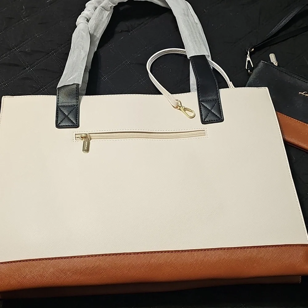 Nwt Elegant Black and Tan Handbag Set - Picture 7 of 7